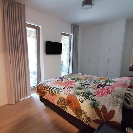 Bartine - Modern And Spacious Flat Near The Sea, Free Parking Space Ostend Exterior photo